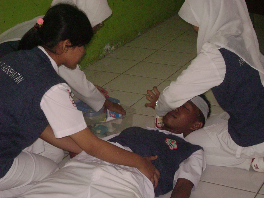 Alumni Angkatan 2 (2)
