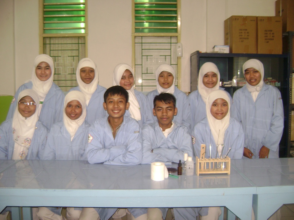 Angkatan 1 (27)