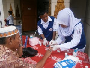 Bakti Sosial (4)